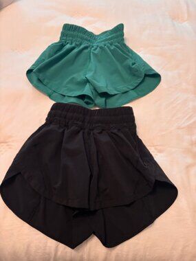 Lululemon Shorts ~ Track That High Rise ~ Size 0 ~ 3 inch inseam